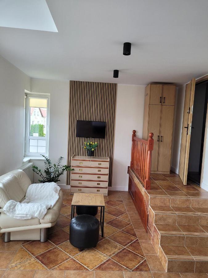 Bed And Bread Apartment Leba Exterior photo
